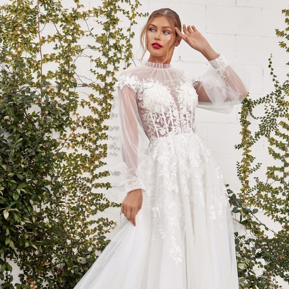 New Off-White Long A-Line Dress With Long Sleeve And Floral Applique A1074w